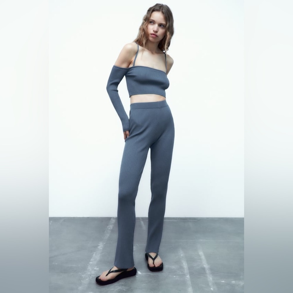 Zara Off the Shoulder Top Size Small
